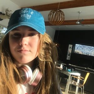 Meet your Posher, Coco